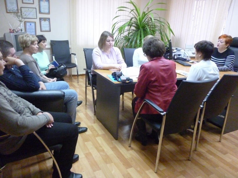 В центре занятости населения Лысогорского района прошел круглый стол по проблемам инвалидов «Вопросы и ответы»